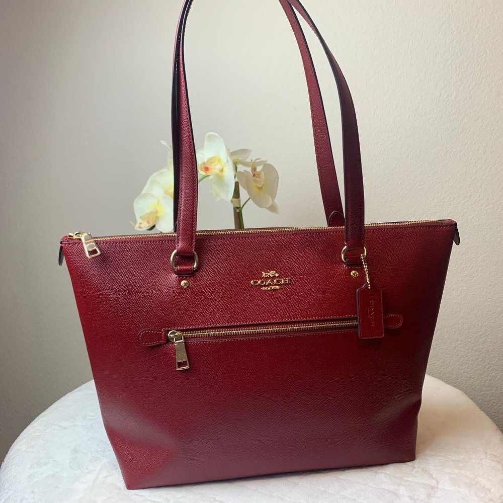 COACH GALLERY TOTE